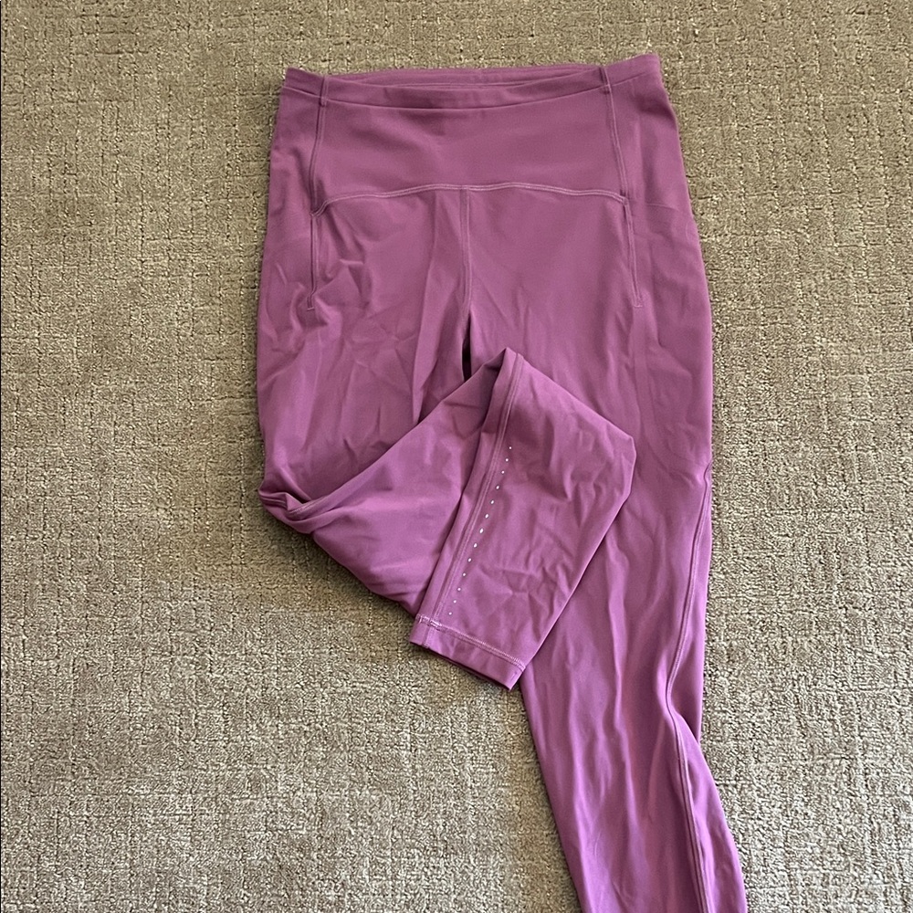 Lululemon Fast and Free Leggings 28”